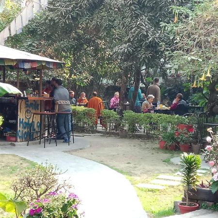 Hotel Lotus Garden Kathmandu Esterno foto