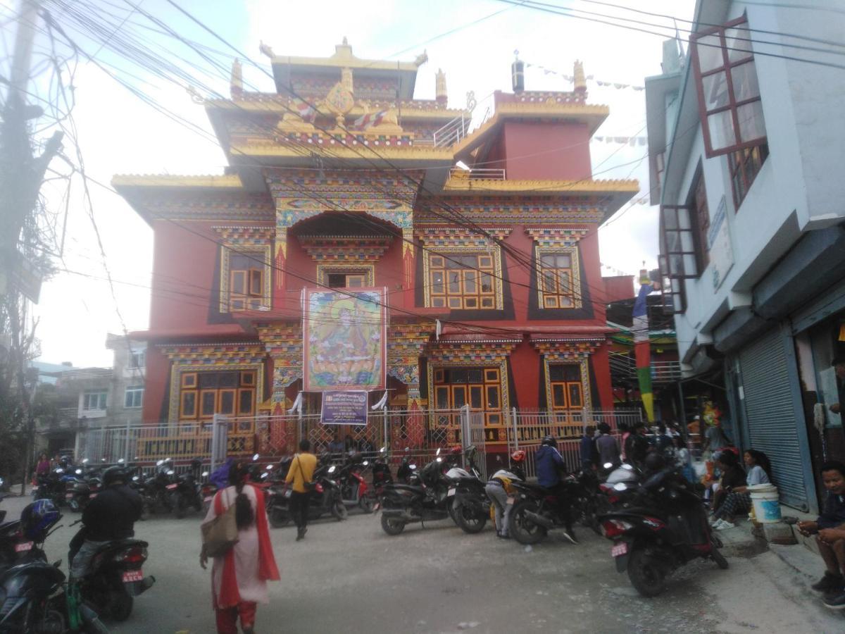 Hotel Lotus Garden Kathmandu Esterno foto