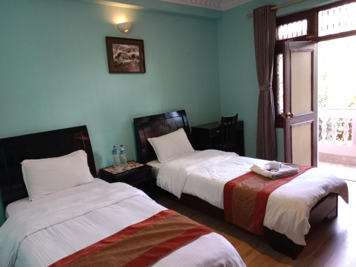 Hotel Lotus Garden Kathmandu Esterno foto