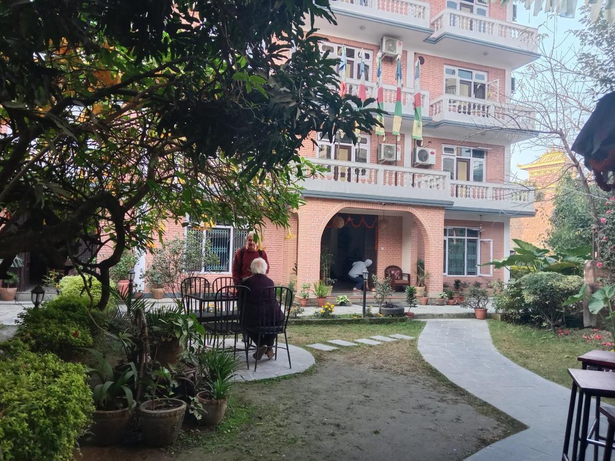 Hotel Lotus Garden Kathmandu Esterno foto