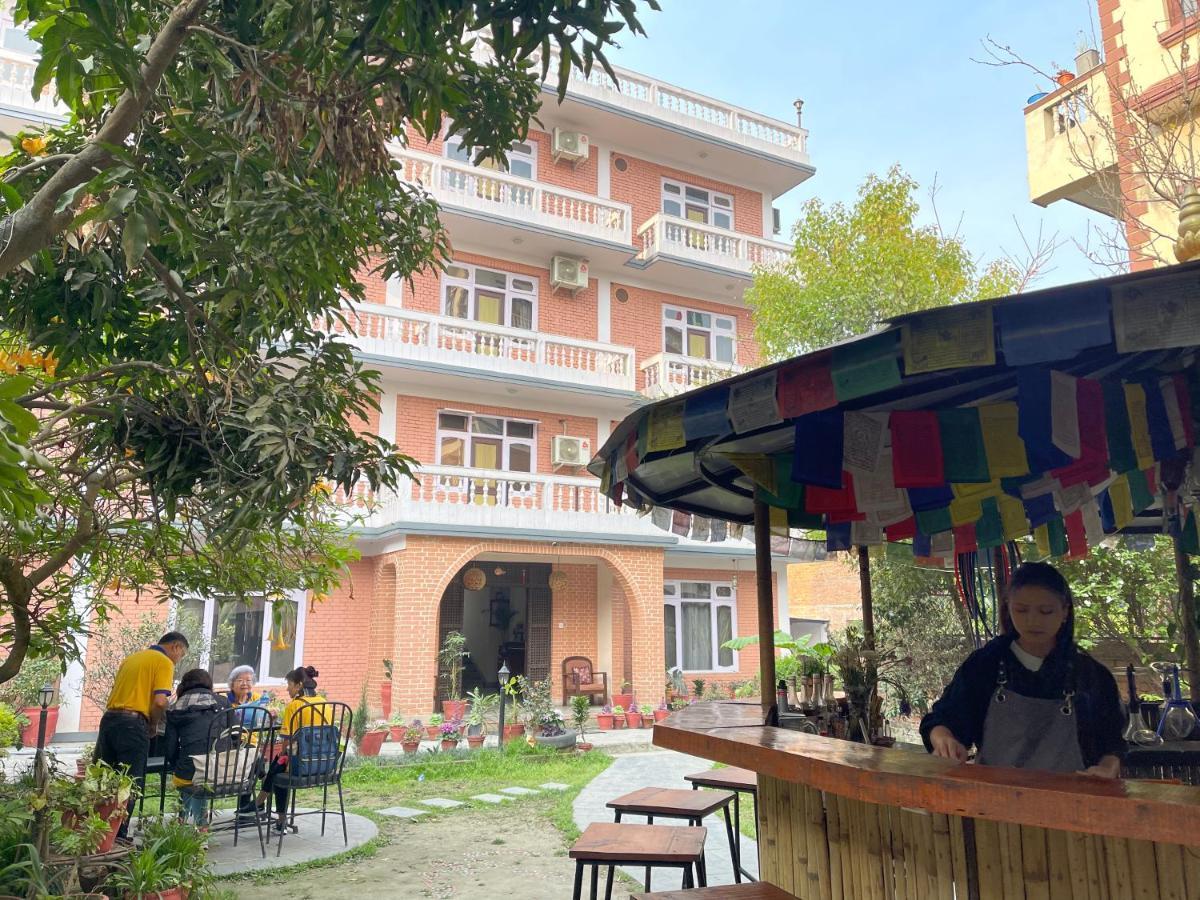 Hotel Lotus Garden Kathmandu Esterno foto